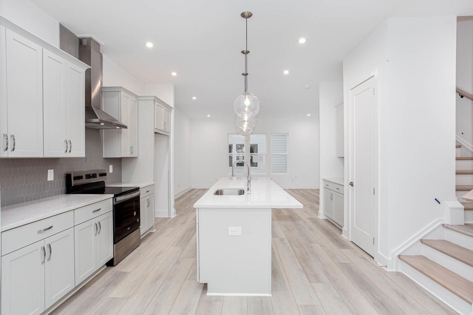 Building Photo - 517 Motivation Cir NW