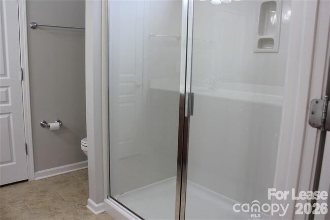 Building Photo - 17534 Hawks View Dr