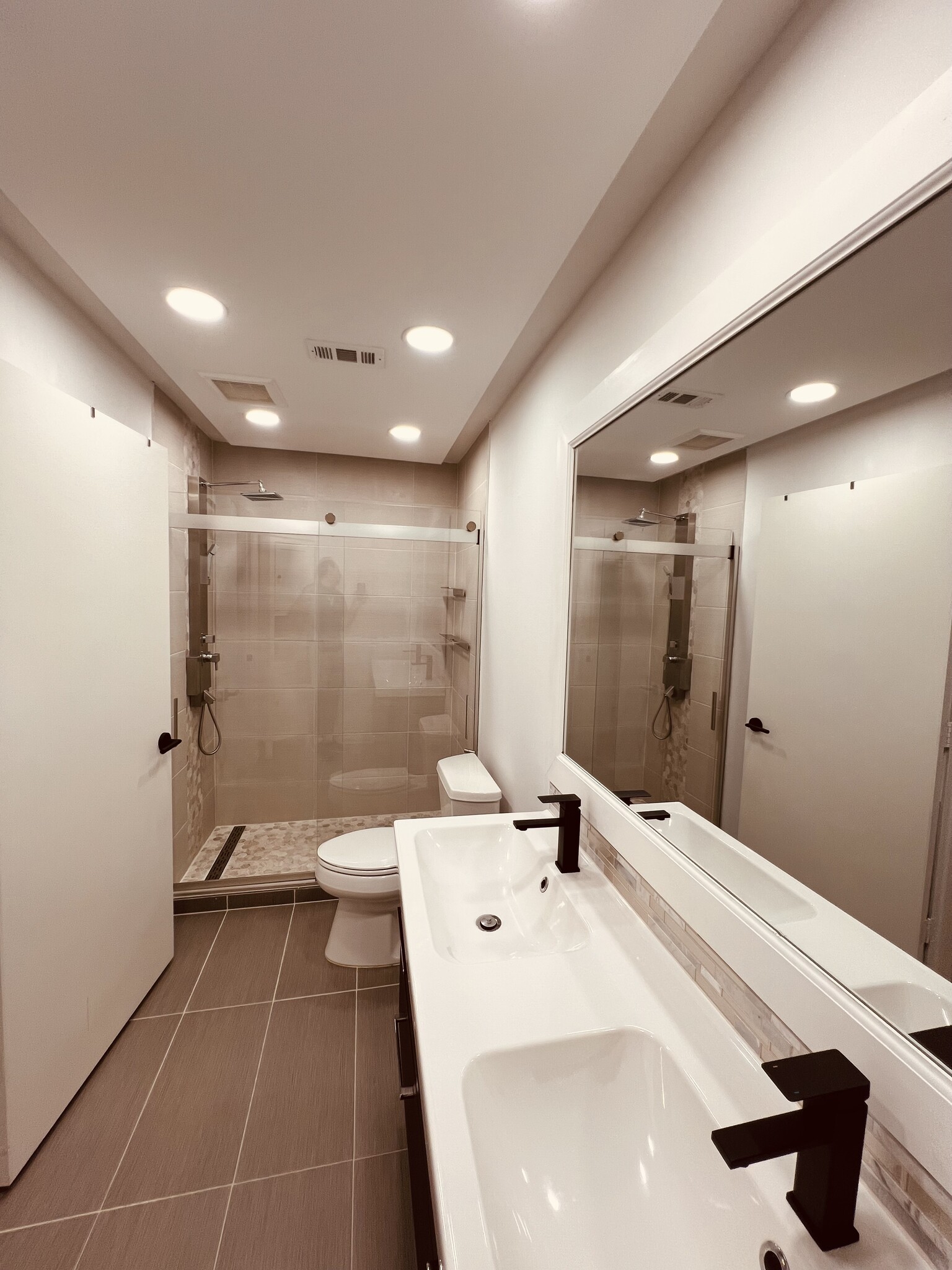 Building Photo - 1611 Palermo Dr