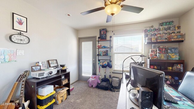 Building Photo - 240 S Halstead Dr