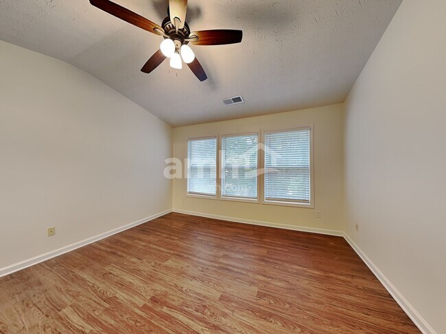 Building Photo - 3917 Abernathy Farm Way