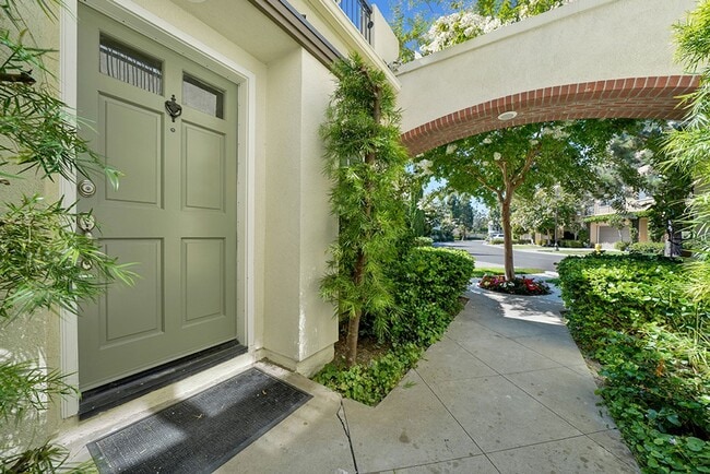 Building Photo - Newport Coast gated community, available now