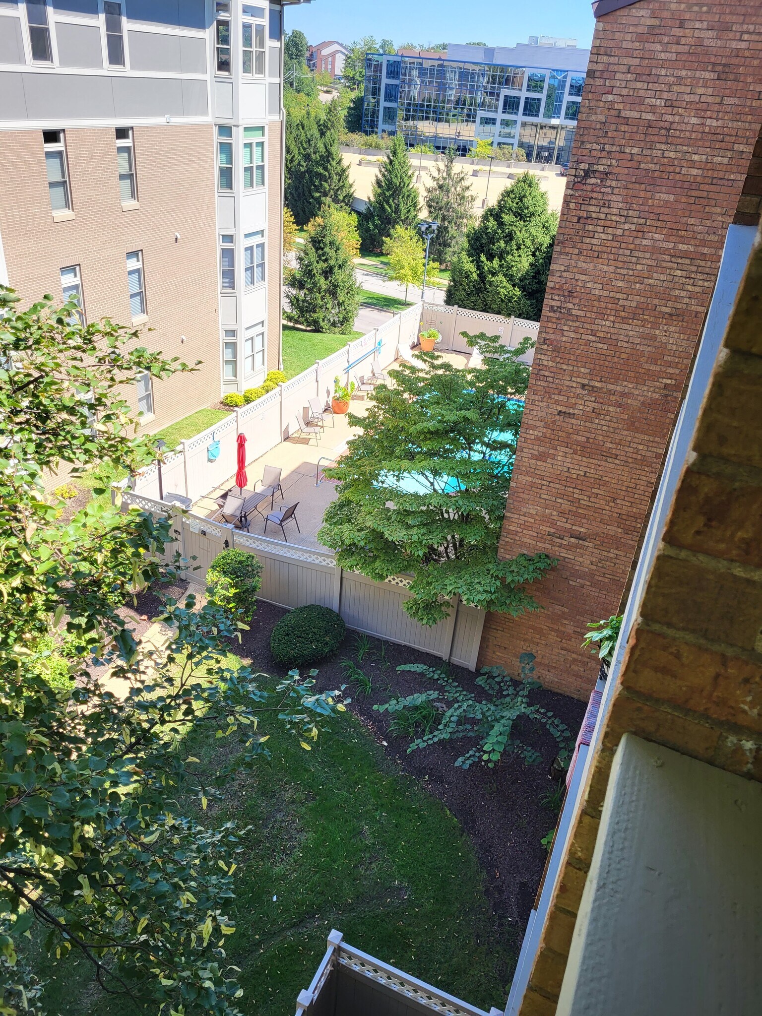 Pic of pool from unit balcony - 950 E Rue de la Banque St