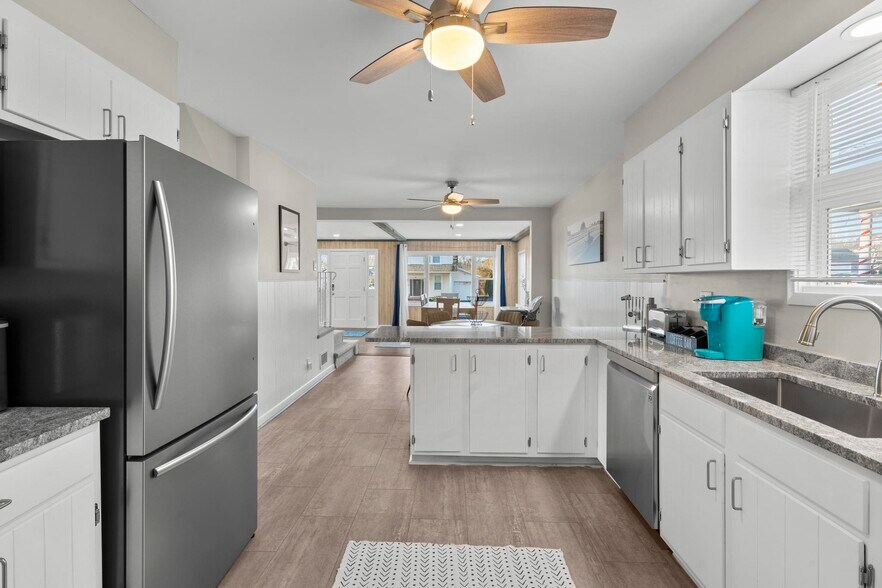 Building Photo - 11 Seaview Ave