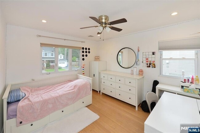 Building Photo - 38-55 van Riper Place Unit 1X