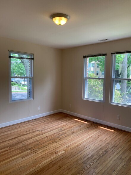 Building Photo - 6616 14th St NW