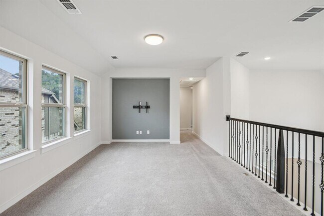 Building Photo - 8100 Copper Prairie Bend