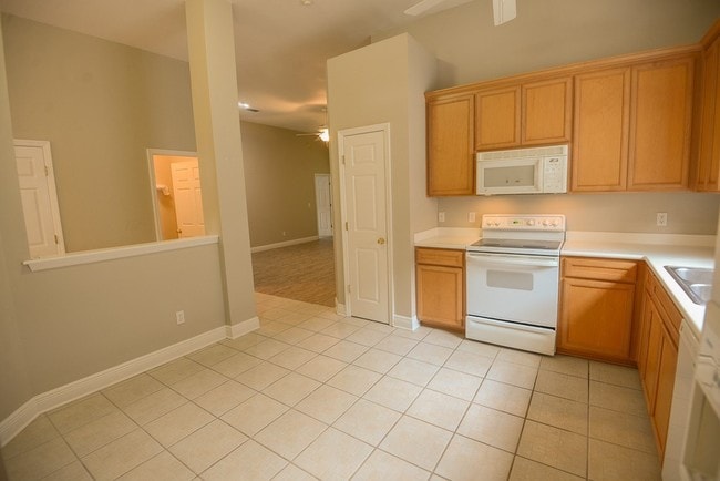 Building Photo - 2878 Frogs Leap Way