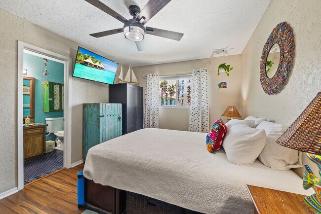 Building Photo - 15209 Leeward Dr