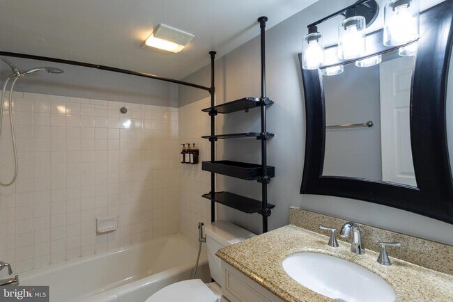 Building Photo - 7096 Spring Garden Dr