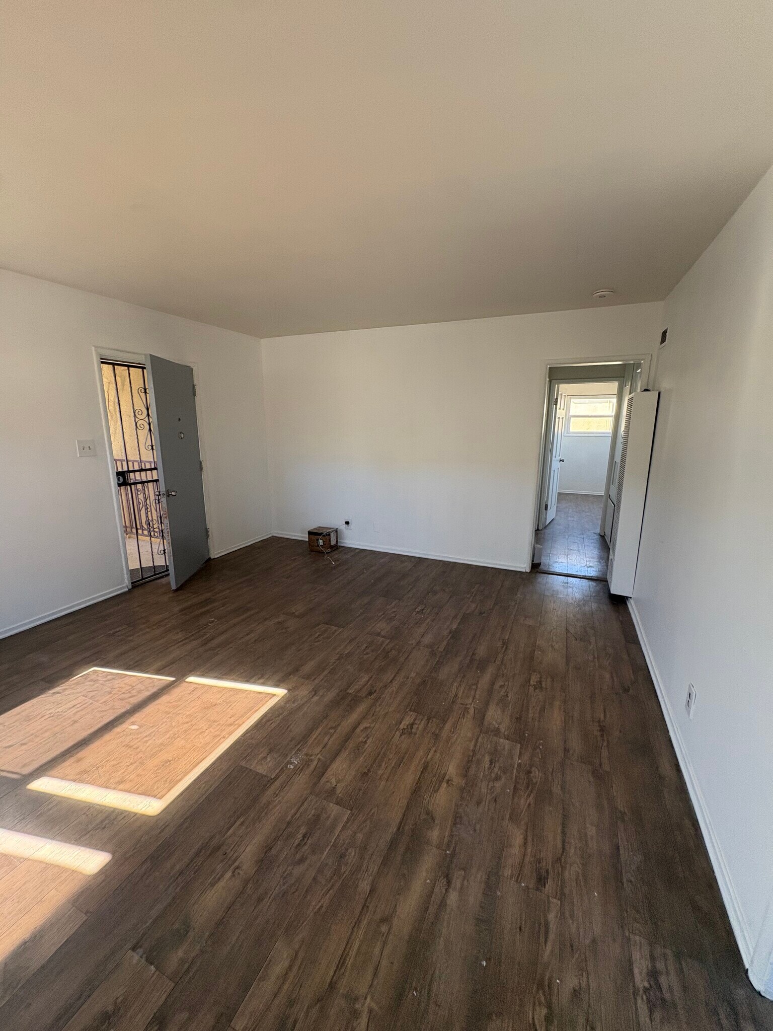 Living room - 2938 1/2 W Via Acosta