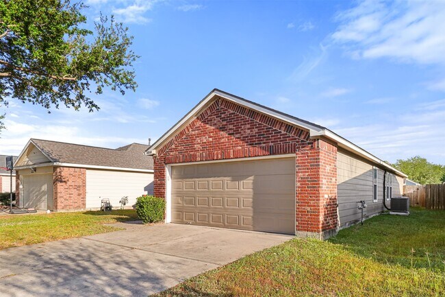 Building Photo - 18218 Wild Orchid Dr