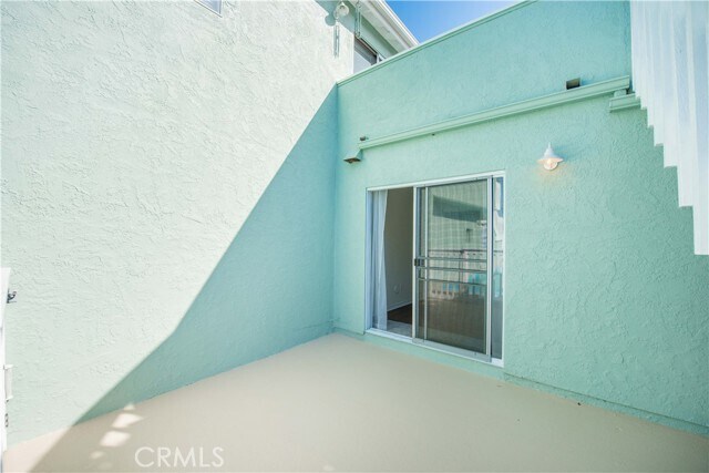 Building Photo - 2097 Orange Ave