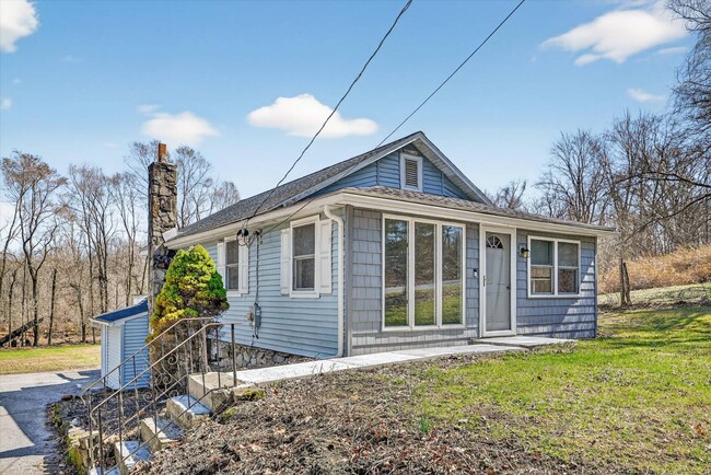 Building Photo - 29 Ridge Rd