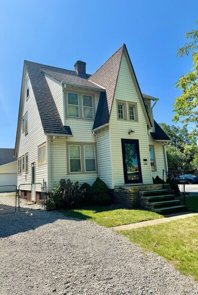 Building Photo - 3484 Blanche Ave