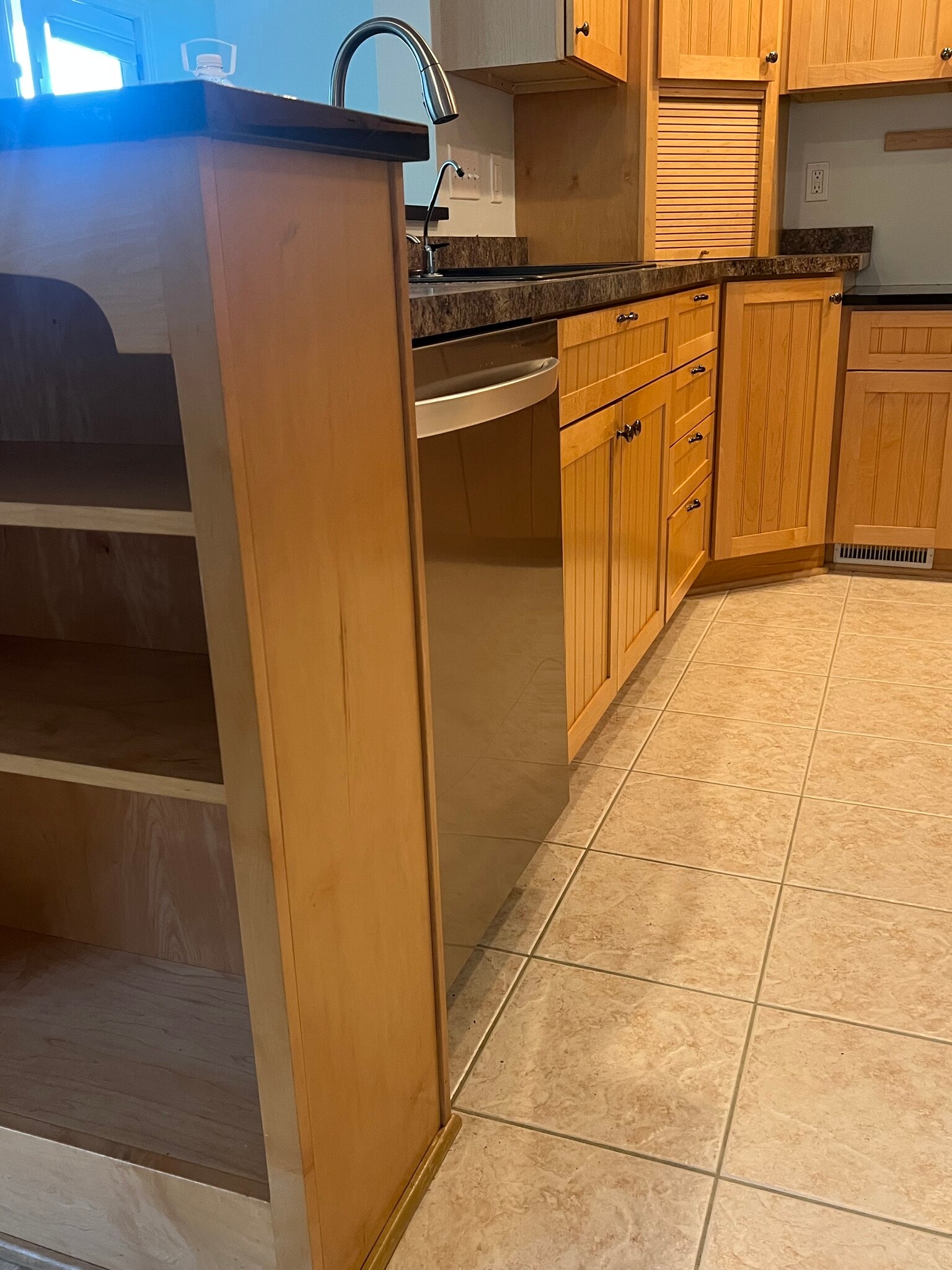 Kitchen (2) - 2116 Vine St