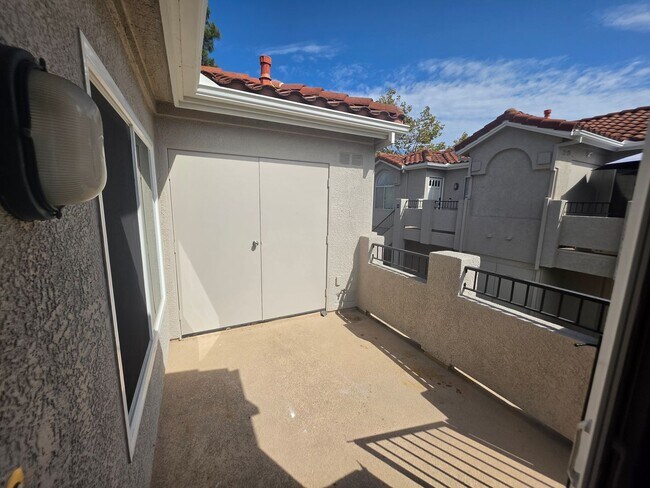 Building Photo - 227 Cinnamon Teal