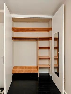 Building Photo - 300 Albany St