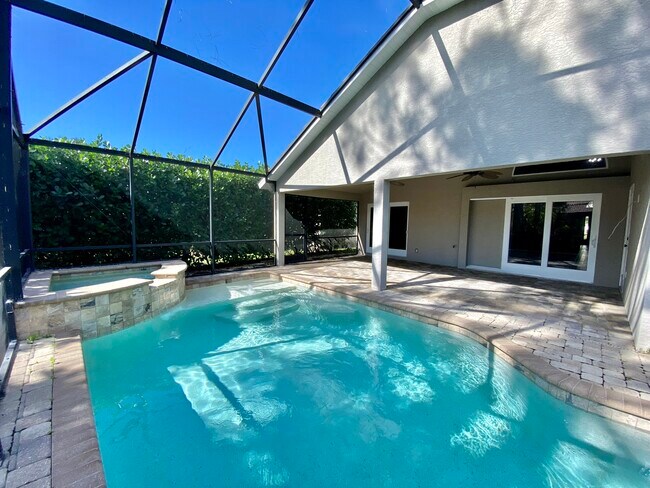 Building Photo - 7052 Timberland Cir