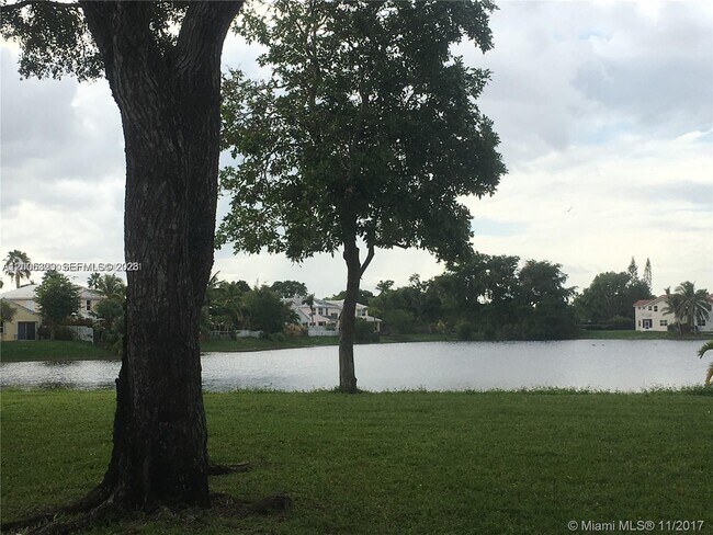 Building Photo - 15292 SW 46th Ln