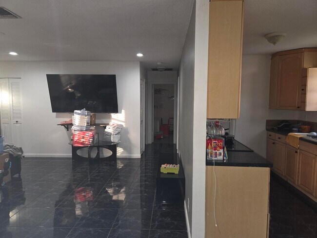 Building Photo - 1474 N Mangonia Cir