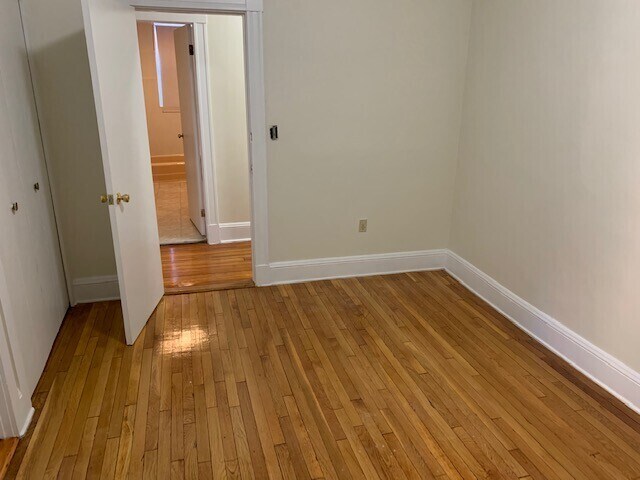 Building Photo - 1601 Beacon St