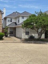 Building Photo - 6011 Longley Ct