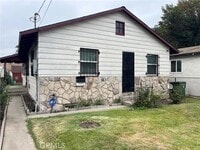 Building Photo - 13314 S Oleander Ave