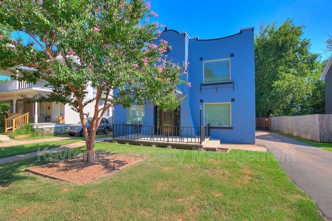 Building Photo - 1308 NW 16th St