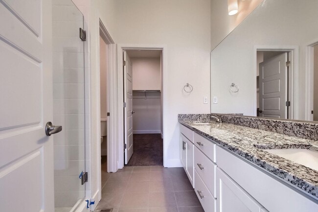 Building Photo - Luxury Paired Home in Golden!  3 bedrooms, 2.5 baths, 2-car garage!