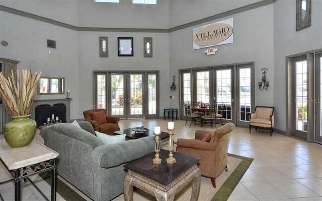 Building Photo - 2950 Viscaya Pl