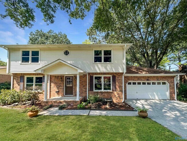 Primary Photo - 11210 Mountain Crest Dr SE
