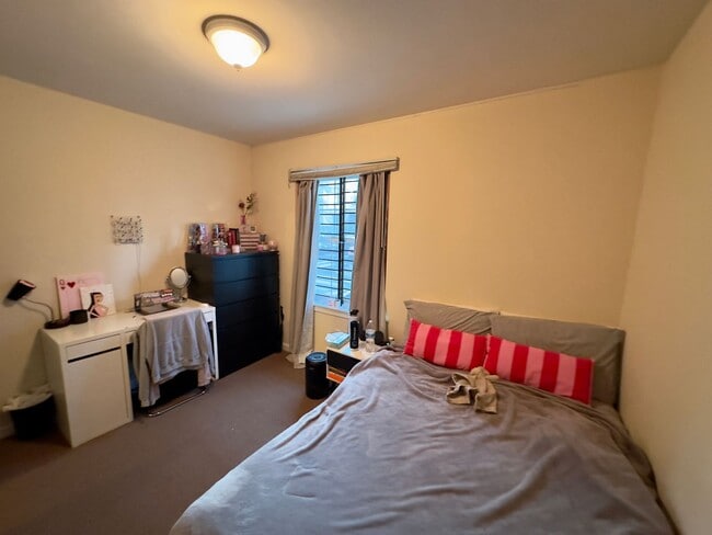 Building Photo - 1803 N 17th St