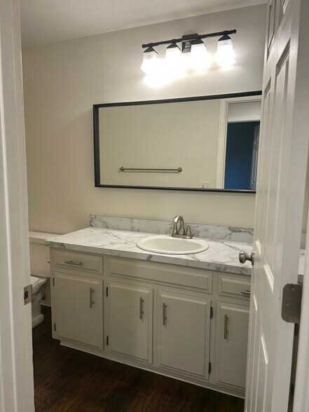 Building Photo - 5339 Baxter Ct SE