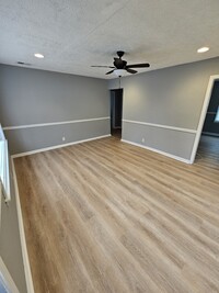 Building Photo - 3416 Penway Ave