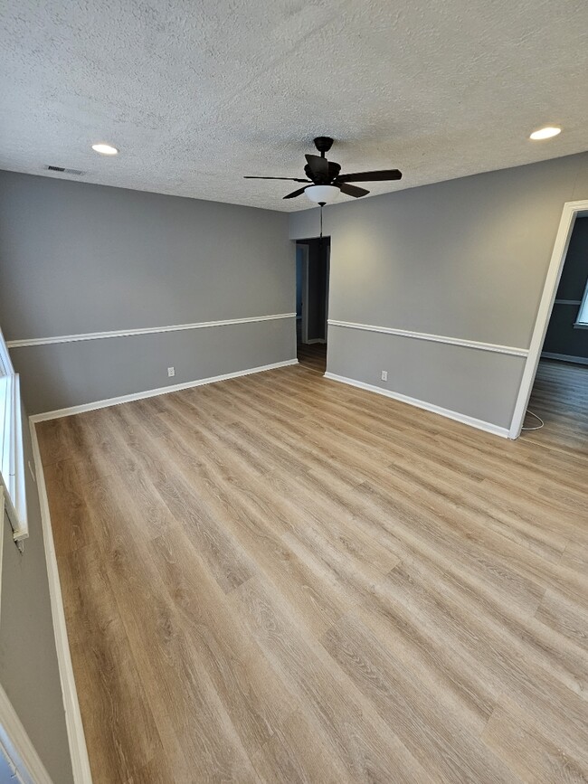 Building Photo - 3416 Penway Ave