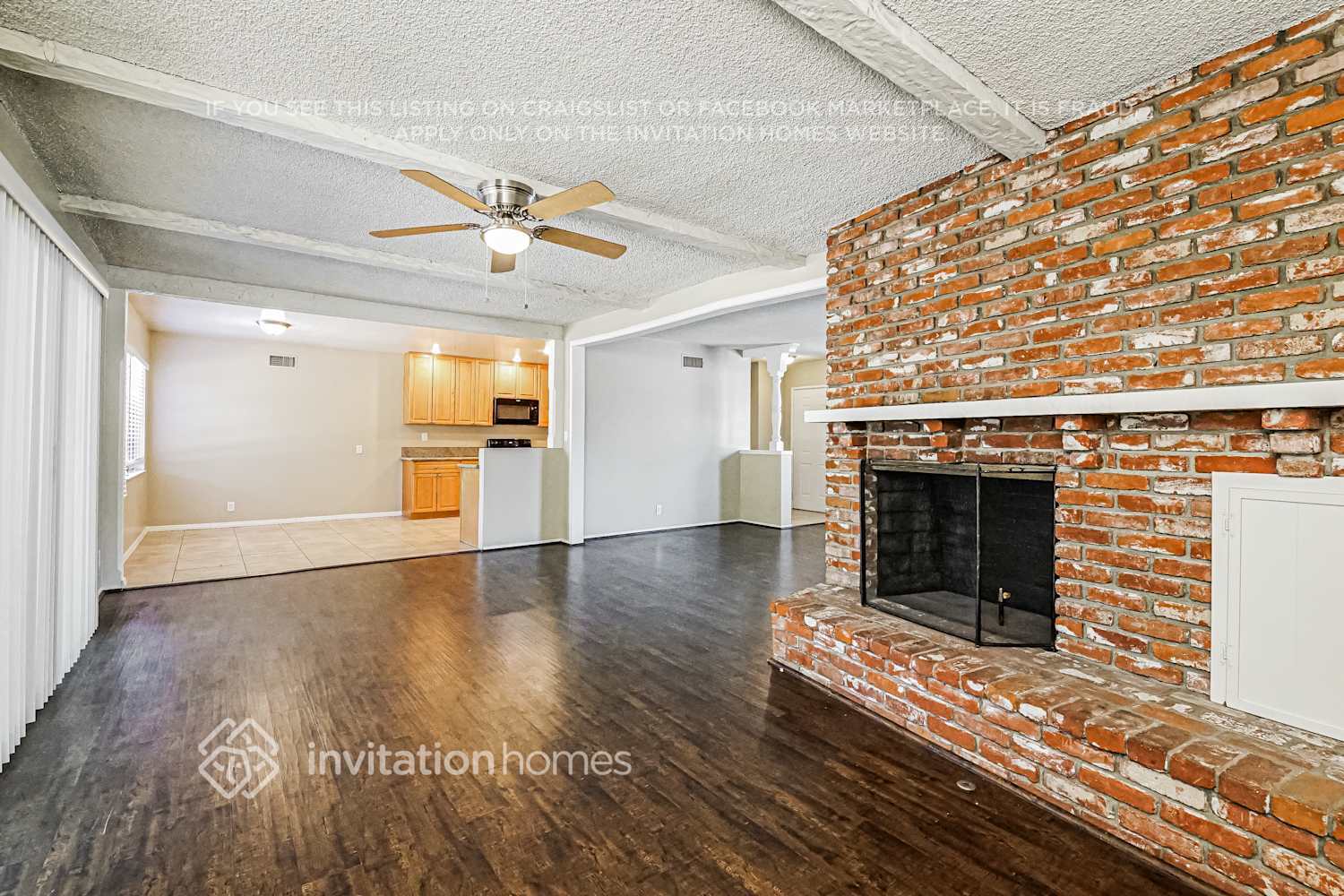 Building Photo - 1515 Mural Dr