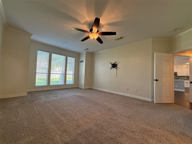Building Photo - 2906 Castlerock Ct