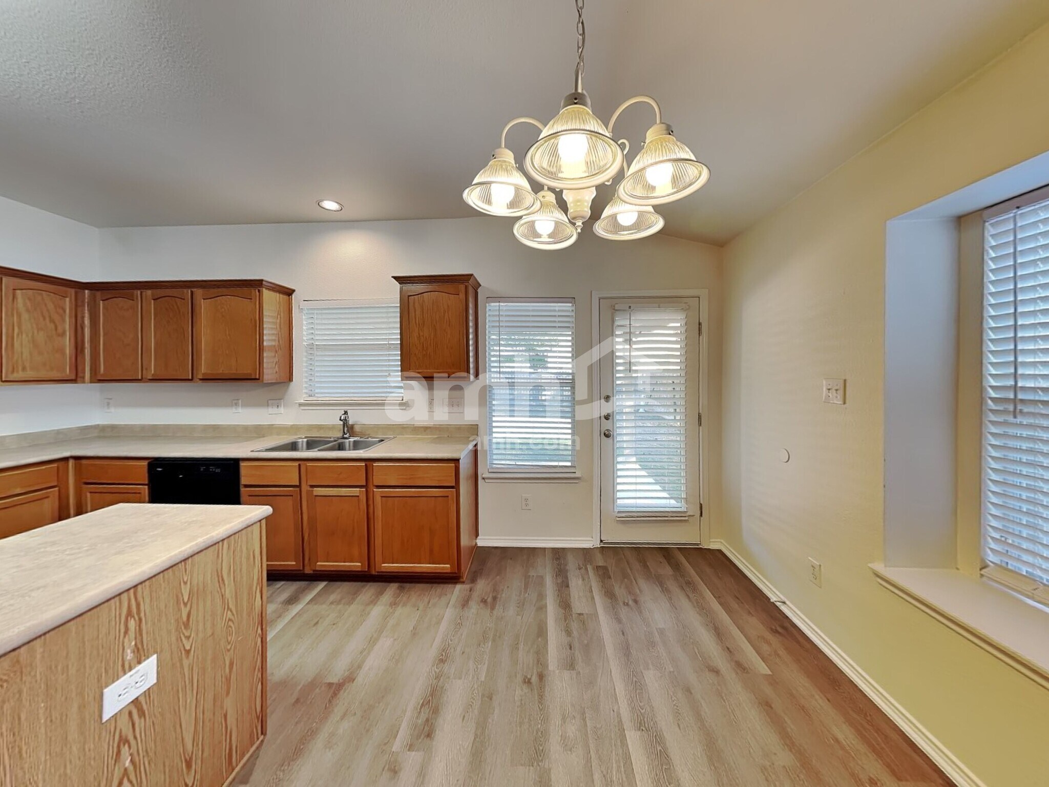 Building Photo - 11039 Arabian Palm