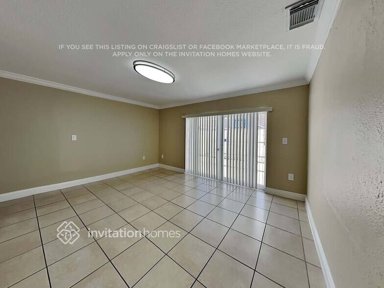 Building Photo - 1747 SW 136th Pl
