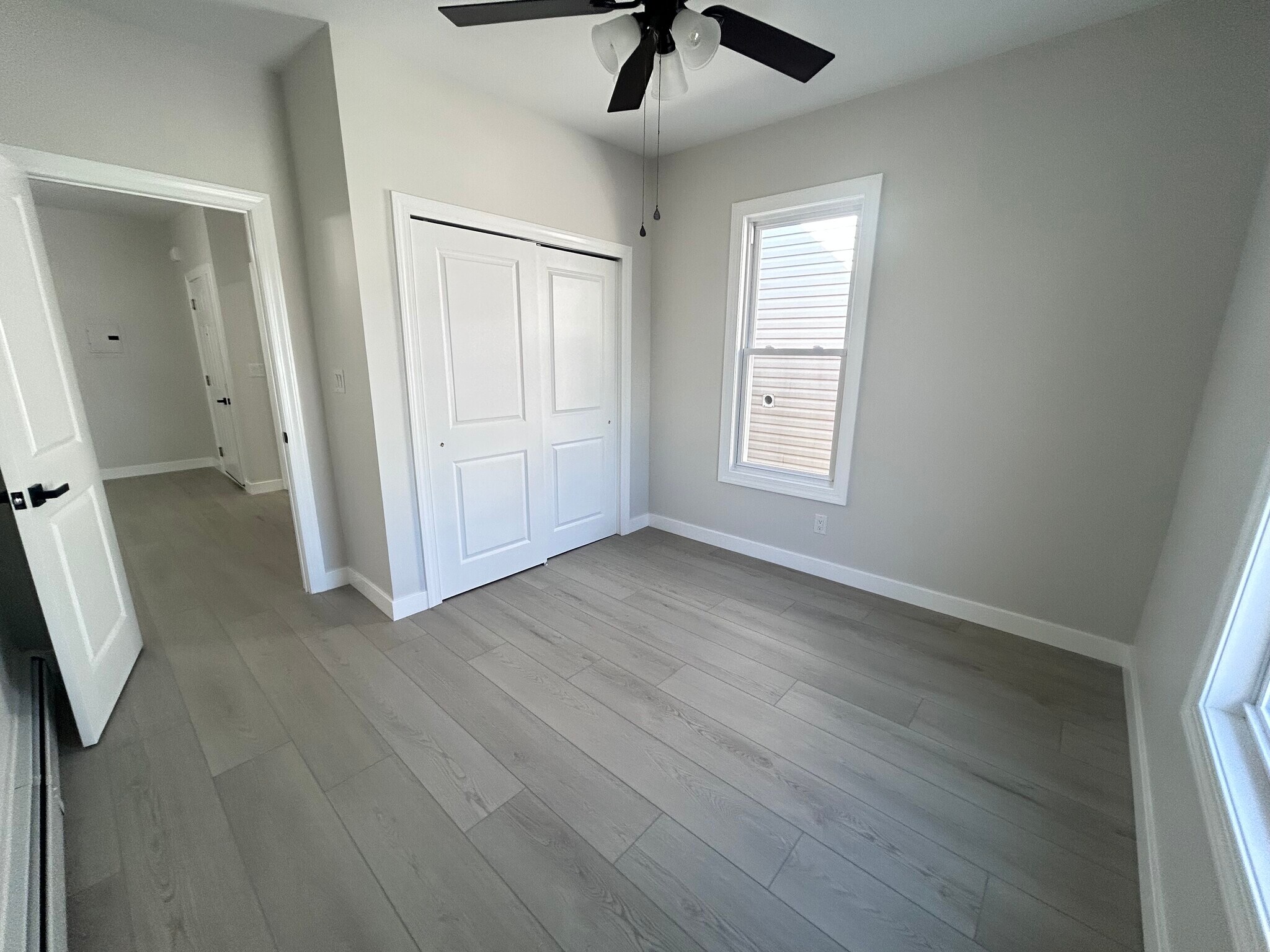 Building Photo - 510 17th St