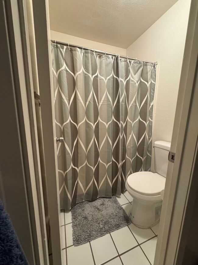 Building Photo - 544 San Lino Ct