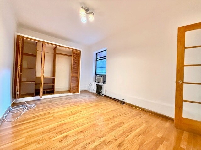 Building Photo - 3405 Broadway