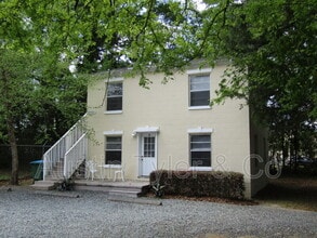 Building Photo - 2983B South St