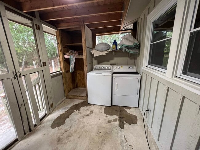 Building Photo - 4183 Mini Market Rd