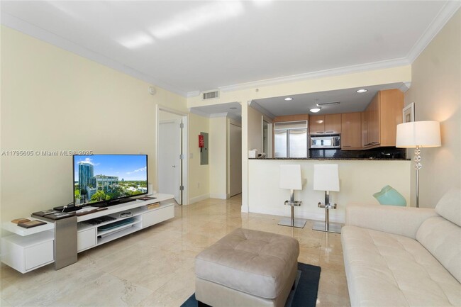 Building Photo - 3350 SW 27th Ave