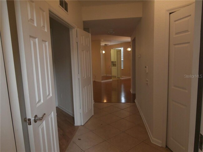 Building Photo - 6462 Cantua Ln