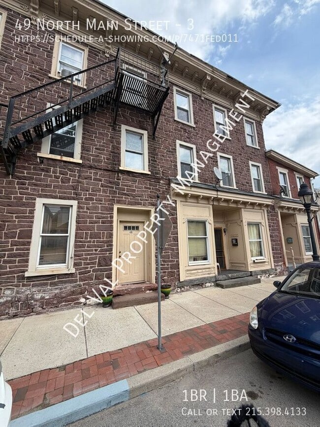 Building Photo - 49 N Main St