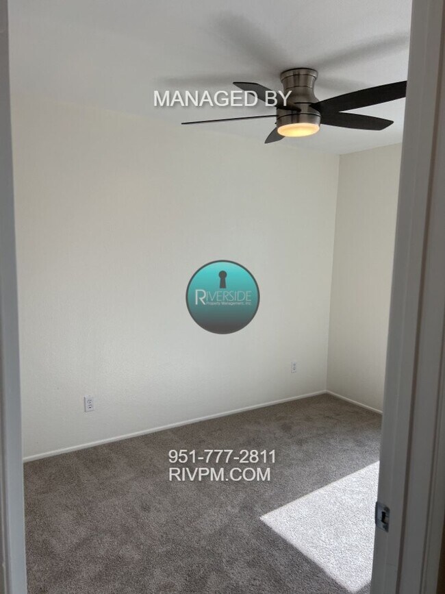 Building Photo - Stylish 3-Bedroom Home in Jurupa Valley, CA