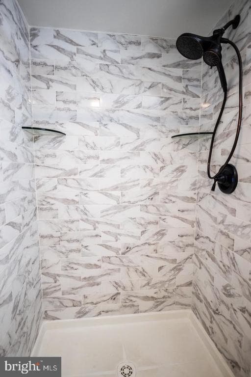 Building Photo - 138 Dale St